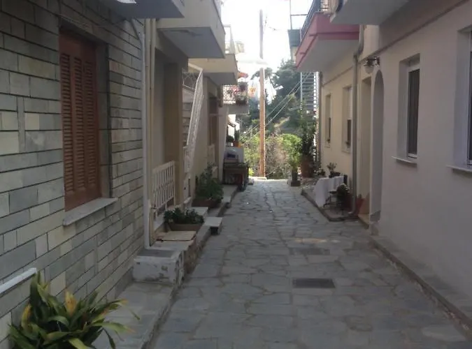 Celene Apartament *